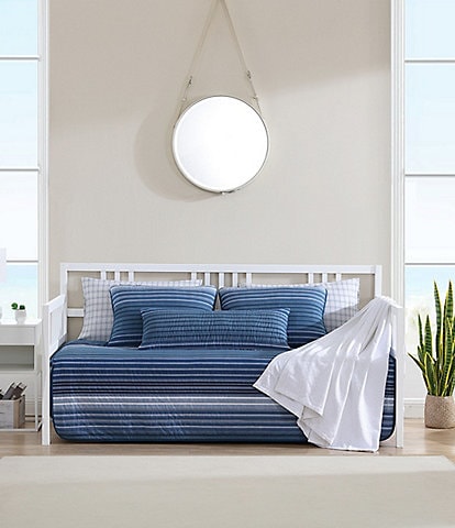 Nautica Coveside Blue Daybed Quilt & Sham Set