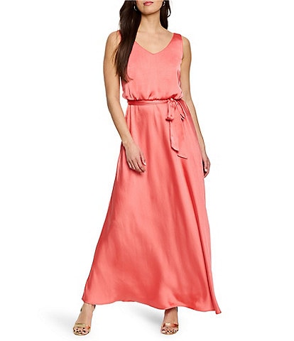 NIC + ZOE Bianca Day Gloss V-Neck Sleeveless Tie Waist Maxi Dress