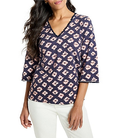NIC + ZOE Geo Garden V-Neck Elbow Sleeve Fringe Tee