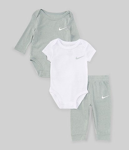 Nike Baby Newborn-3 Months Essentials 3-Piece Pants Set