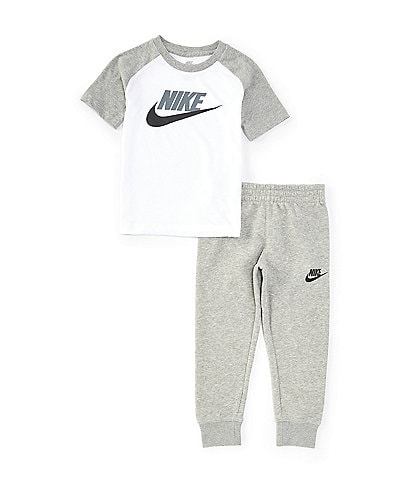 Nike Little Boys 2T-7 Raglan Sleeve Logo Knit T-Shirt & Fleece Jogger Pant Set