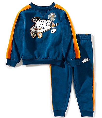 Nike Little Boys Long Sleeve Fleece Pullover & Jogger Pants 2-Piece Set