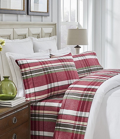 Noble Excellence Portuguese Flannel Holiday Plaid Sheet Set