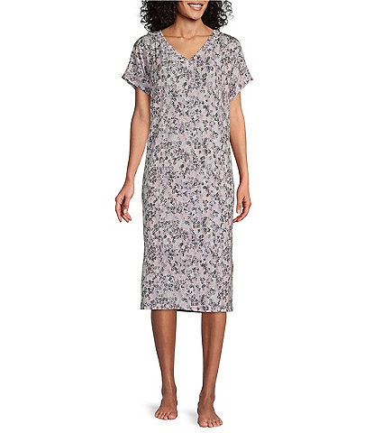 Nottibianche Geometric Print Jersey Knit Short Sleeve V-Neck Side Slit Nightgown