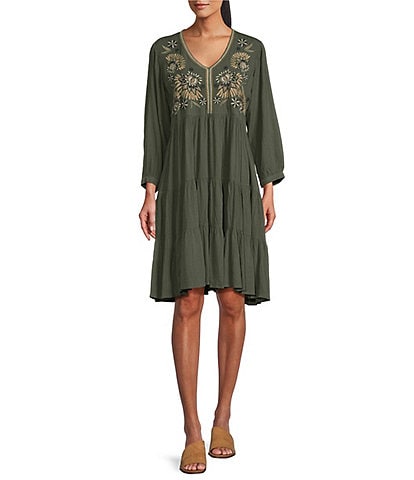 Nurture by Westbound Petite Size Embroidered 3/4 Sleeve Tiered Dress