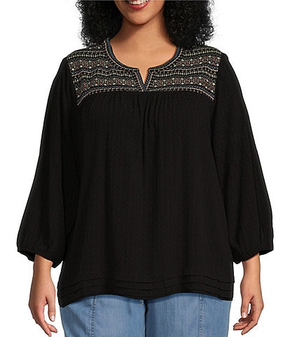 Nurture by Westbound Plus Size Embroidered Split Round Neck 3/4 Sleeve Blouse