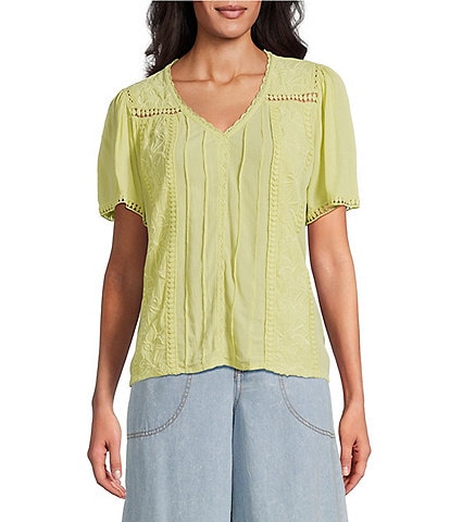 Nurture Crinkle Woven Embroidered Short Sleeve V-Neck Top