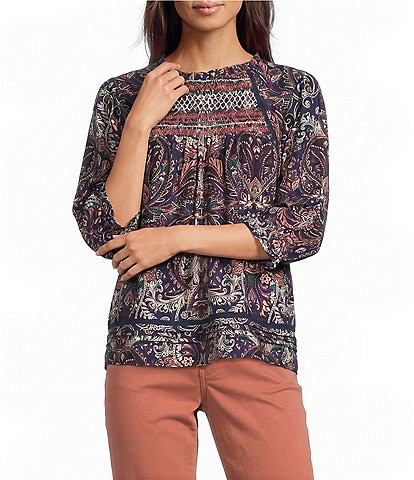 Nurture Elbow Sleeve Crew Neck Top