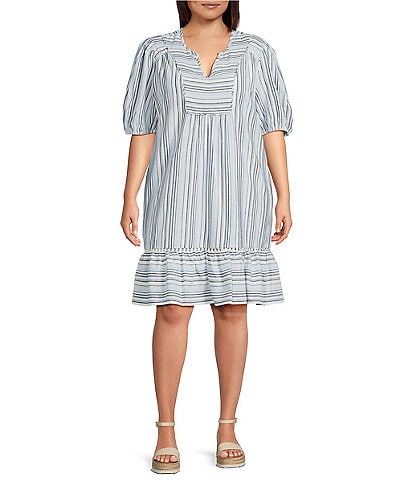 Nurture Plus Size Elbow Sleeve V-Neck Short Dress