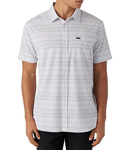 O'Neill Standard Fit Short Sleeve TRVLR UPF Traverse Striped Woven Shirt