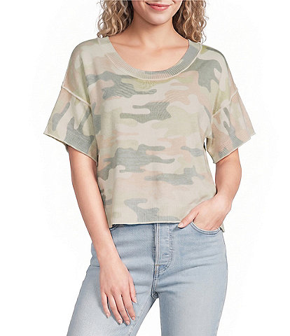 Originality Camo Printed Short Sleeve Sweater