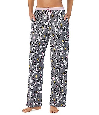 Peanuts Women's Snoopy And Woodstock Allover Print Smooth Touch Fleece  Sleep Bottoms Lounge Pajama Pants : : Clothing, Shoes & Accessories