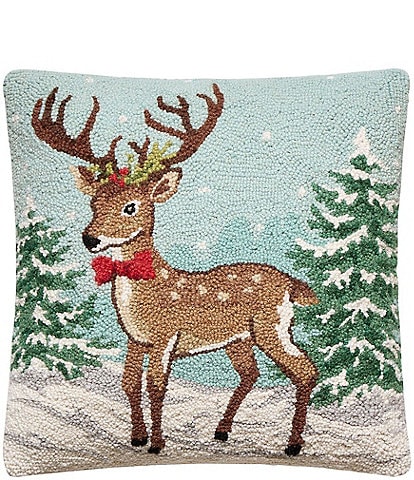 Peking Handicraft Holiday Collection Snowing Reindeer Wool Hook Pillow