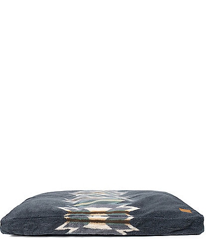 Pendleton Wyeth Trail Berber Pet Napper