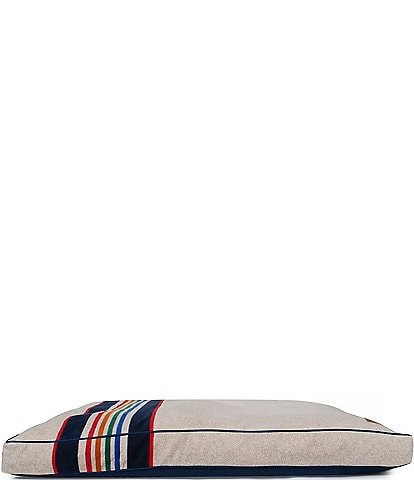 Pendleton Yellowstone National Park Napper Pet Bed with Removable Cover