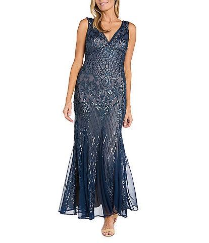 R & M Richards Petite Size Sleeveless V-Neck Godet Skirt Embellished Long Sequin Gown
