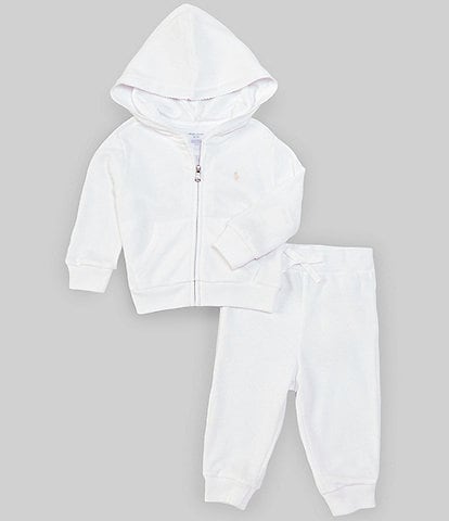 white sets clothing