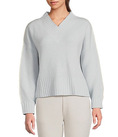 RHONE Westside Wool Blend V-Neck Long Sleeve Sweater