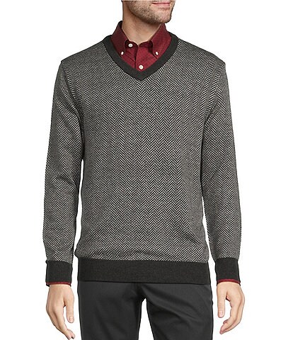 Roundtree & Yorke Long Sleeve Jacquard Herringbone V-Neck Pullover Sweater