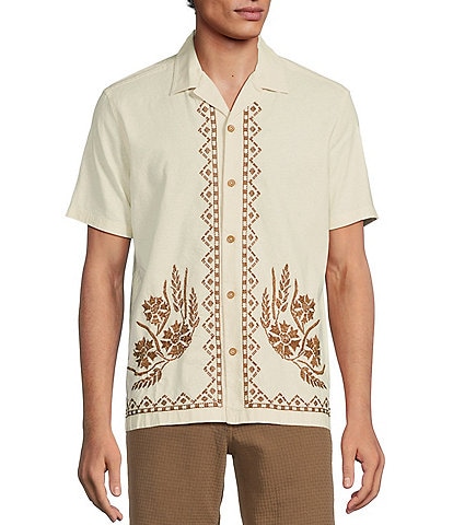 Rowm Crafted Short Sleeve Embroidered Detail Button Front Camp Shirt