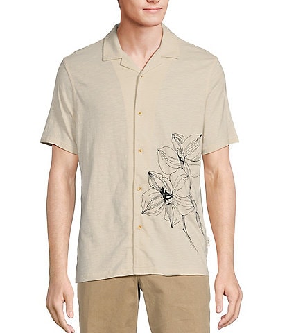 Rowm Crafted Short Sleeve Floral Embroidered Detail Camp Shirt