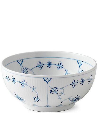 Royal Copenhagen Blue Fluted Plain Floral Motif Pattern Porcelain 1-Quart Bowl