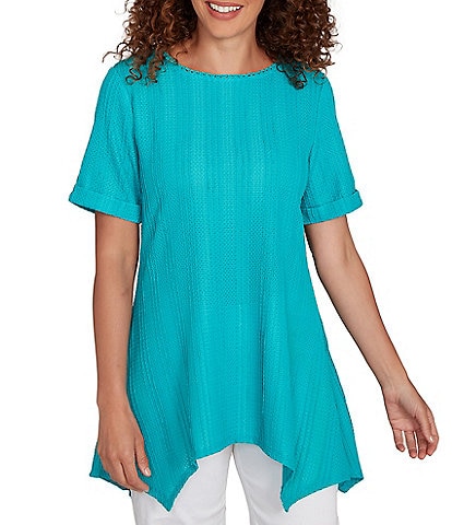 Ruby Rd. Petite Size Textured Solid Knit Crinkle Stripe Round Neck Short Sleeve Sharkbite Hem Top
