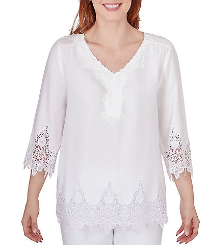 Ruby Rd. Petite Size Twill Embroidered V-Neck 3/4 Sleeve Scalloped Hem Top