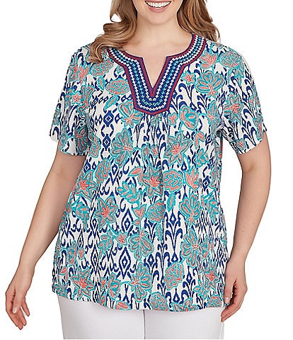 Ruby Rd. Plus Size Embroidered Knit Printed Split V-Neck Short Sleeve Top