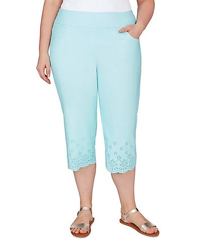 Ruby Rd. Plus Size Stretch Embroidered Eyelet Hem Pull-On Capri Pants