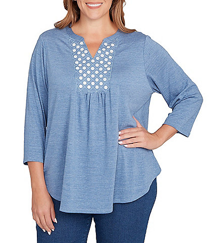 Ruby Rd. Plus Size Textured Knit Split V-Neck 3/4 Sleeve Top