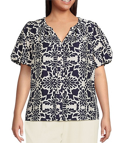 Skies Are Blue Plus Size Bubble Short Sleeve Blouse