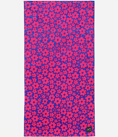 Slowtide Outdoor Living Collection Ginny Floral Printed Beach Towel
