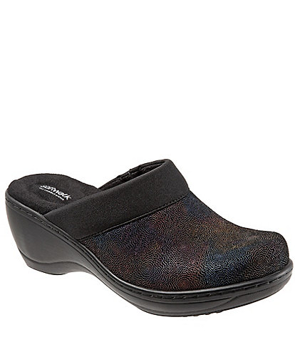 women's wide width clogs and mules