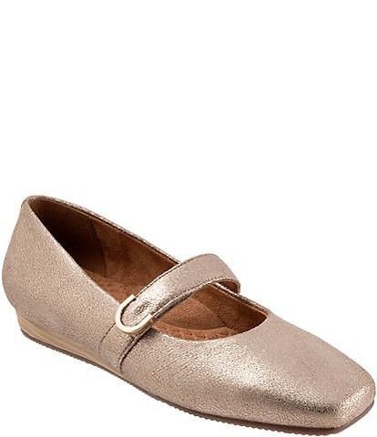 SoftWalk Valdivia Leather Mary Jane Flats