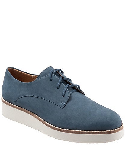 SoftWalk Willis Embossed Soft Leather Oxford Sneakers