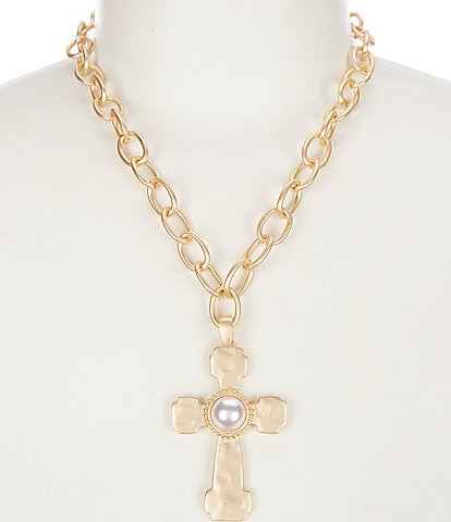 Southern Living Pearl Cab Hammered Metal Cross Short Pendant Necklace