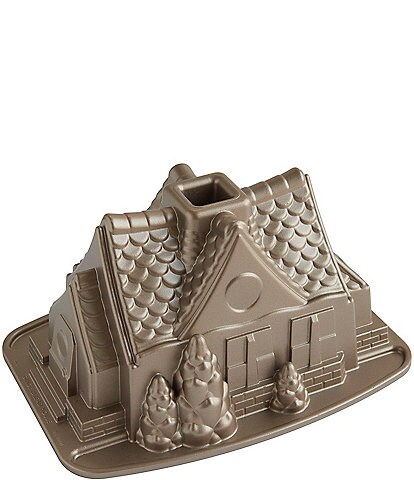 Southern Living Holiday Gingerbread House Bundt Pan
