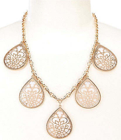 Southern Living Metal Cut Out Shell Teardrop Collar Necklace