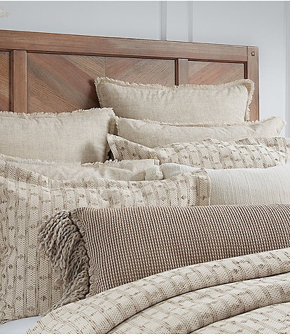 Southern Living Simplicity Collection Carter Comforter