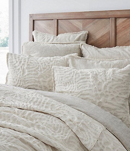 Southern Living Simplicity Collection Arie Crinkle Jacquard Comforter