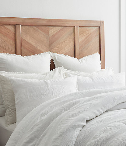 Southern Living Simplicity Collection Quinn Comforter