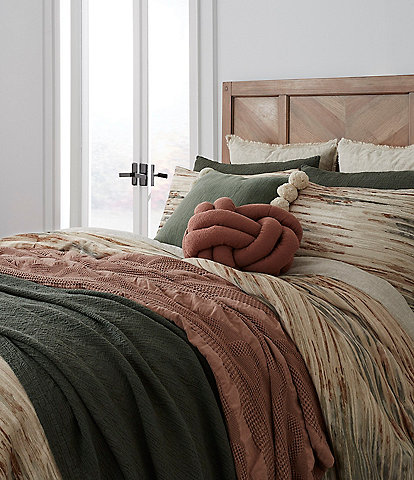 Southern Living Simply Collection Ember Comforter