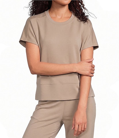 SPANX AirEssentials Crew Neck Short Sleeve Tee Shirt