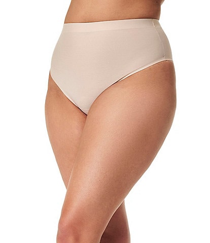 Spanx Sheer Control Firm Shaping Thong