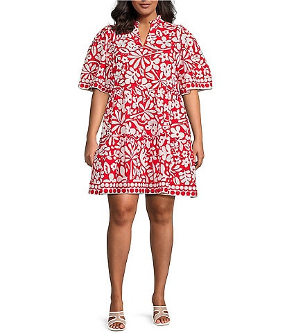 Sugarlips Plus Floral Placement/Border Printed Short Sleeve Shift Dress