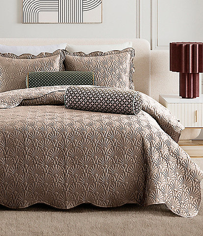 Ted Baker London Deco Shell Mini Quilt Set