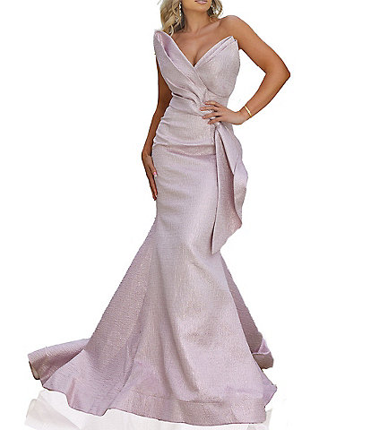Terani Couture Metallic Jacquard Strapless Sleeveless Mermaid Gown