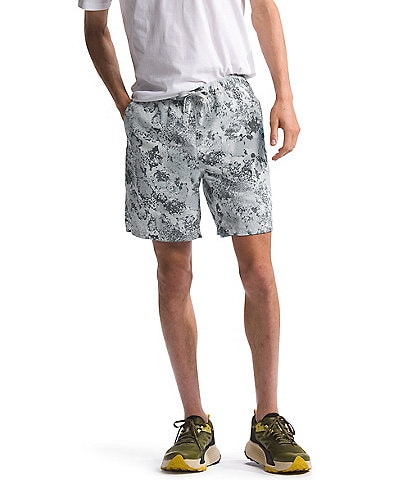 The North Face Action 2.0 Camouflage Print 7#double; Inseam Shorts