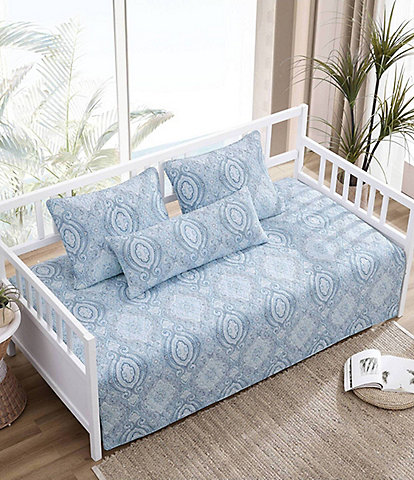 Tommy Bahama Turtle Cove Daybed Quilt & Sham Set